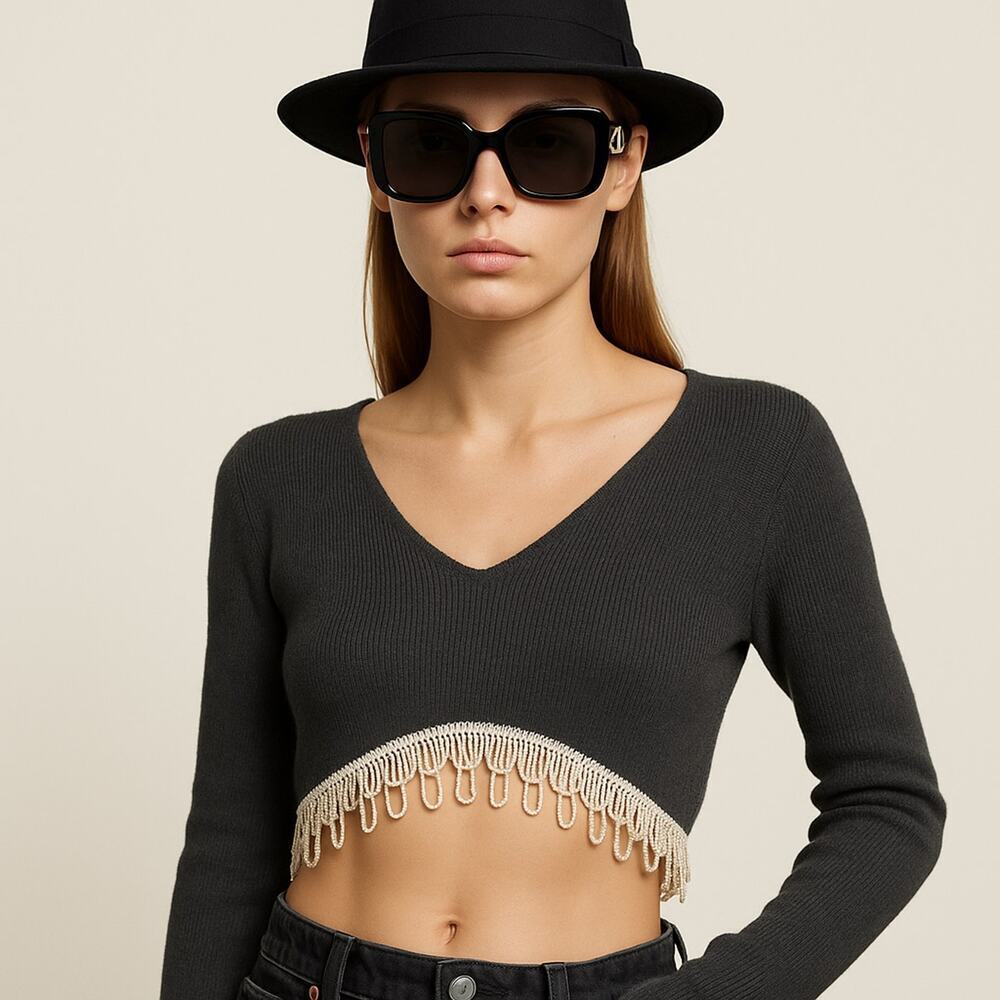 ZARA‎ Gray Ribbed Knit Cropped Sweater w/ Pearl Rhinestone Fringe Hem - Size M